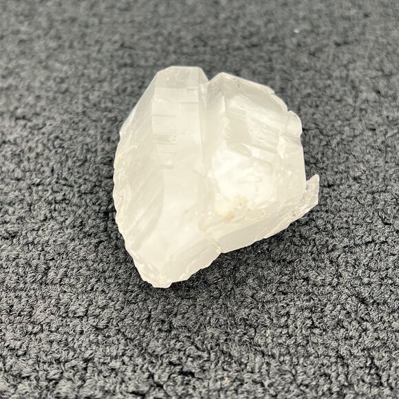 Clear Arkansas Quartz Crystal Cluster Mineral Gemstone App. 3"x1.5"x1.5" 5.2 oz - Picture 10 of 16